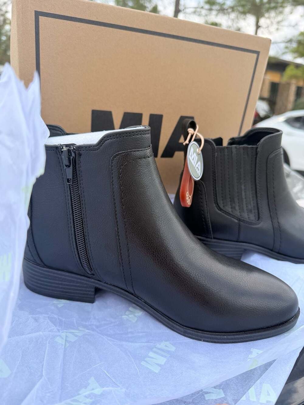 MIA Aulora Size 8 Black Ankle Bootie